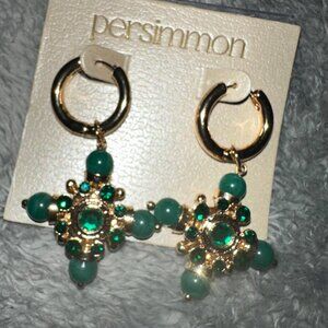 Persimmon Green Snowflake Statement earrings OS NWTS